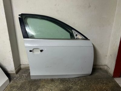 Audi A4 2012 sağ kapı çıkma orijinal