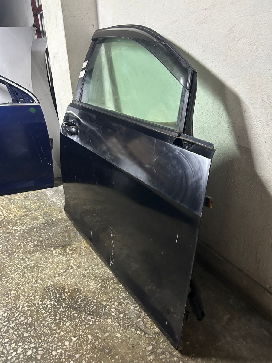 Golf 7 2015 sağ ön kapı çıkma ORJİNAL